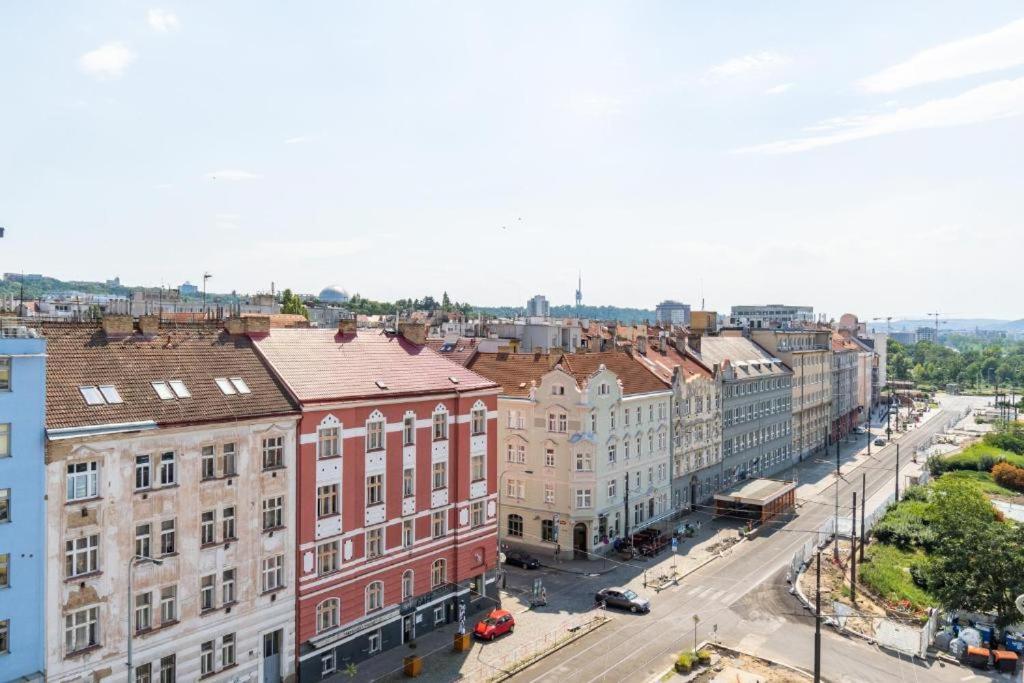 Brand New Studio Apartment #24 In Elite Residence With Free Secure Parking In The Center Прага Екстериор снимка