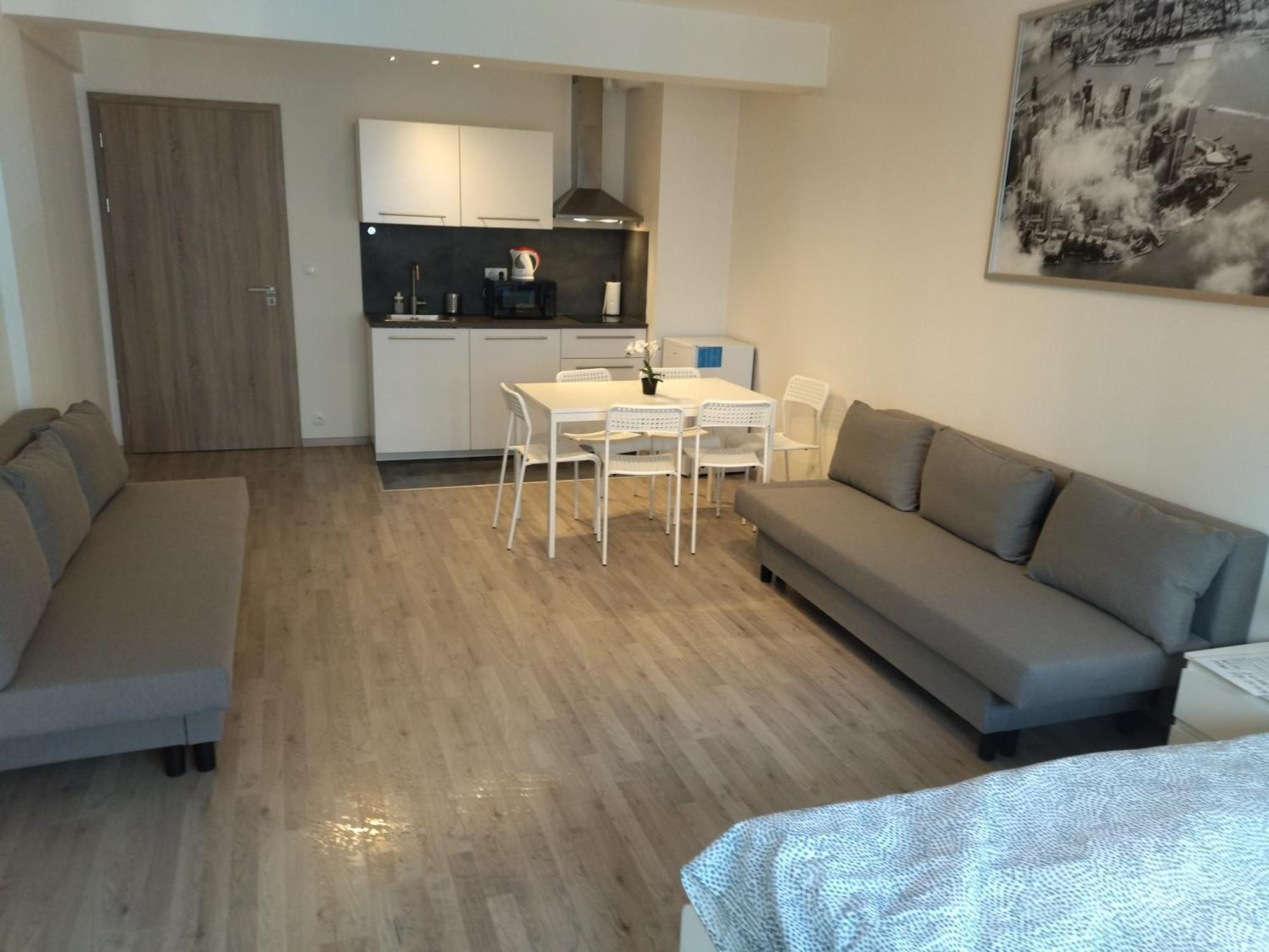 Brand New Studio Apartment #24 In Elite Residence With Free Secure Parking In The Center Прага Екстериор снимка